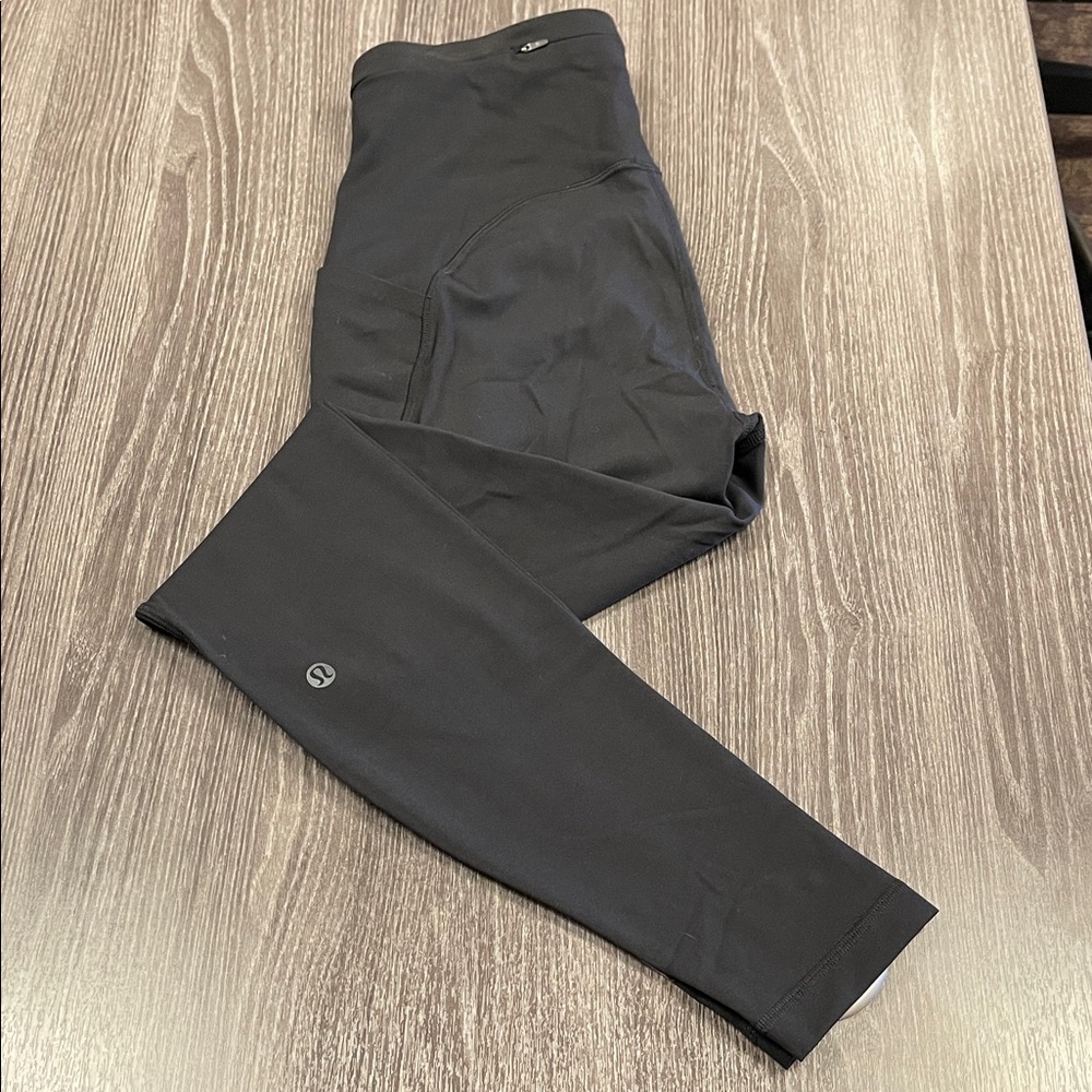 Lululemon full length leggings Luxtreme 6